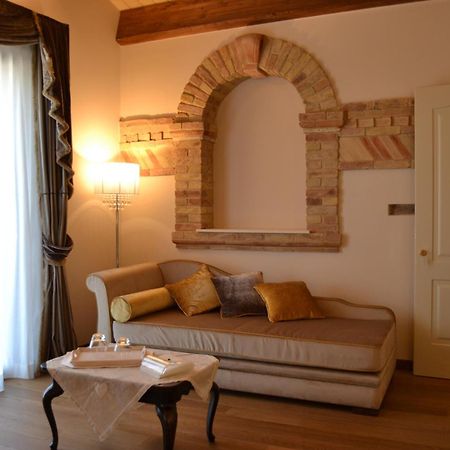 Agriturismo De Luca Mozzagrogna المظهر الخارجي الصورة