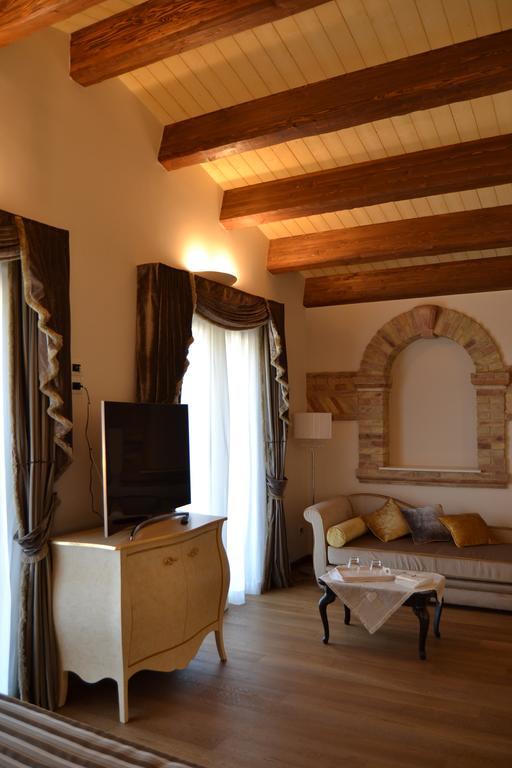 Agriturismo De Luca Mozzagrogna المظهر الخارجي الصورة